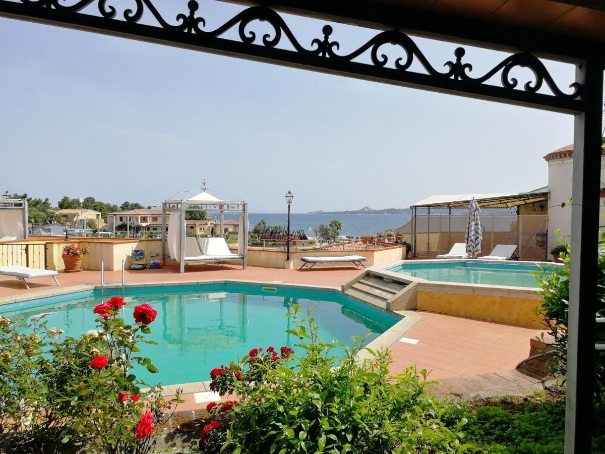 Residence Riva Azzurra Cannigione Exterior photo