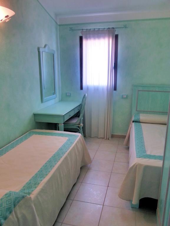 Residence Riva Azzurra Cannigione Room photo