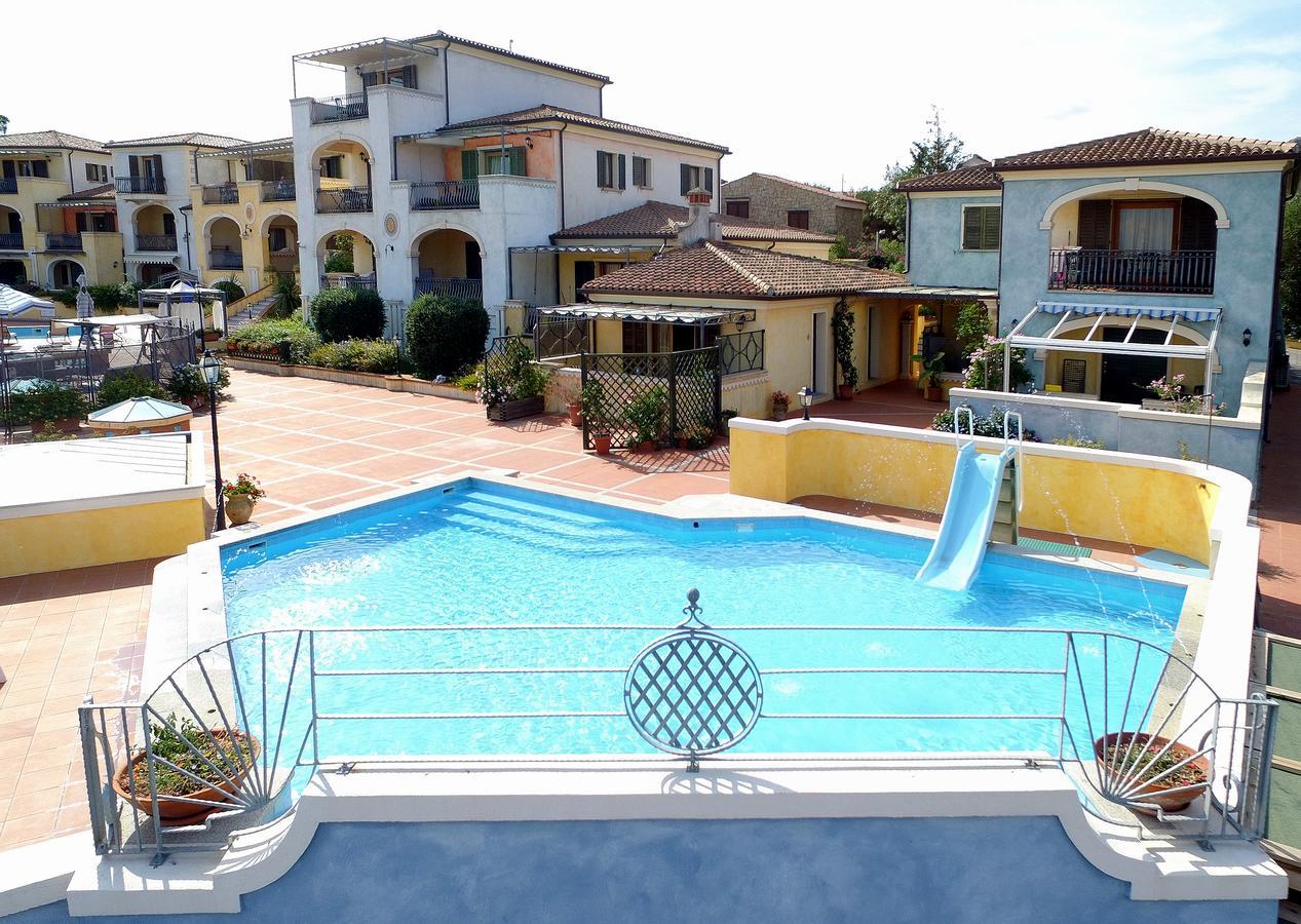 Residence Riva Azzurra Cannigione Exterior photo
